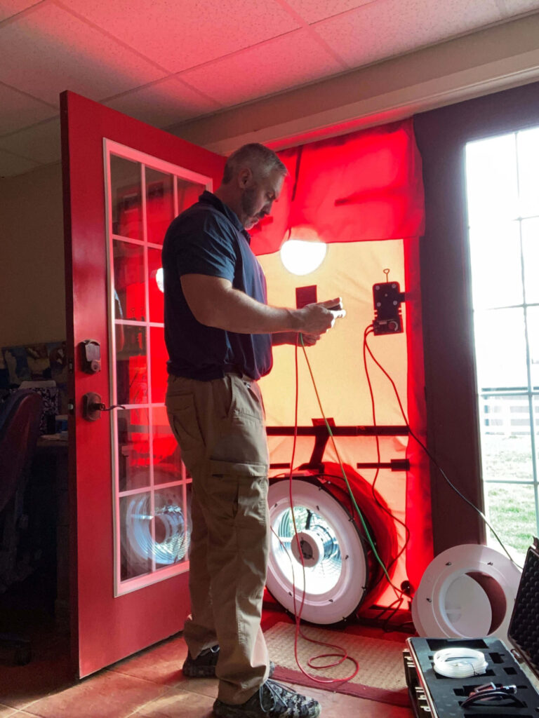 Blower Door Testing (photo 2)